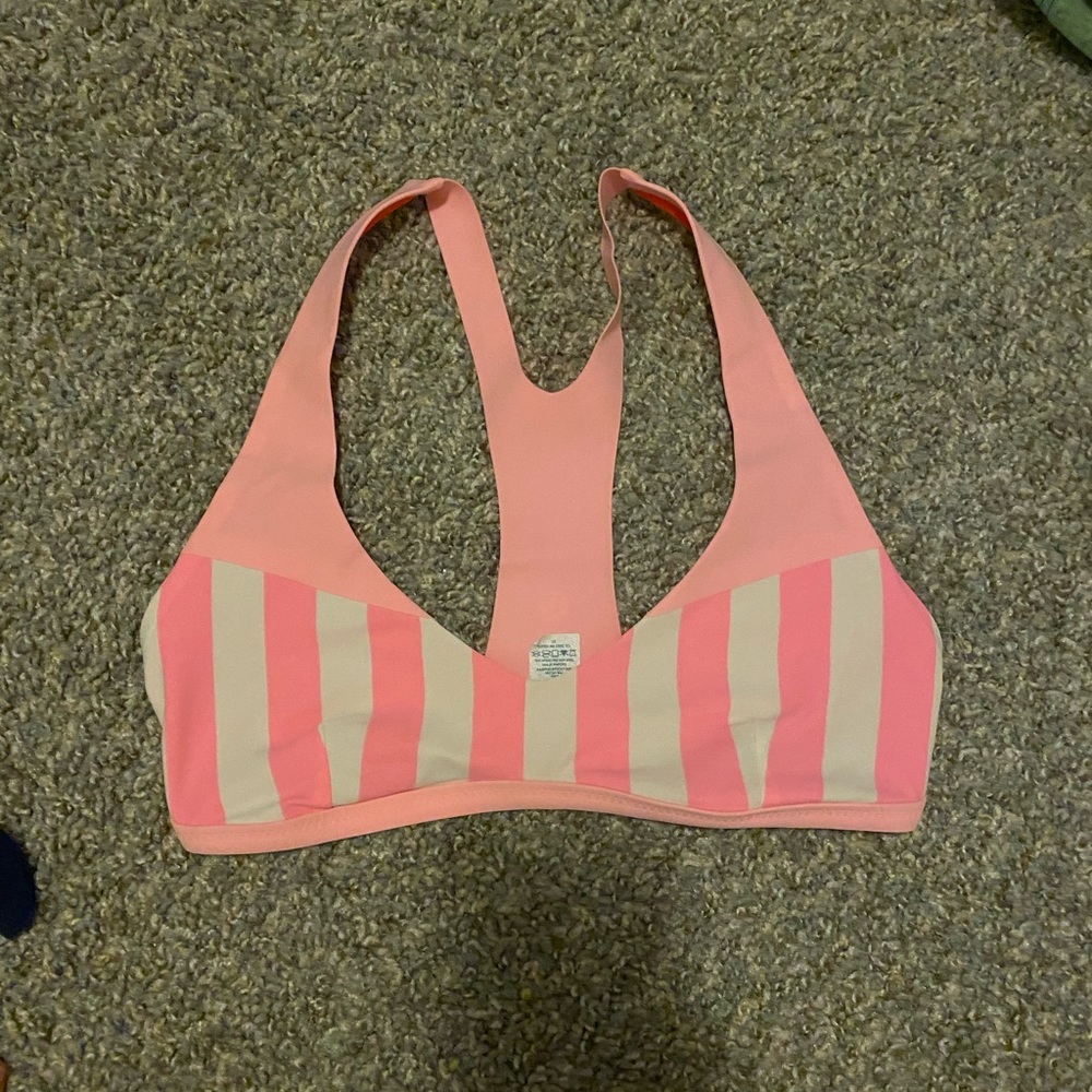 Lululemon swim top